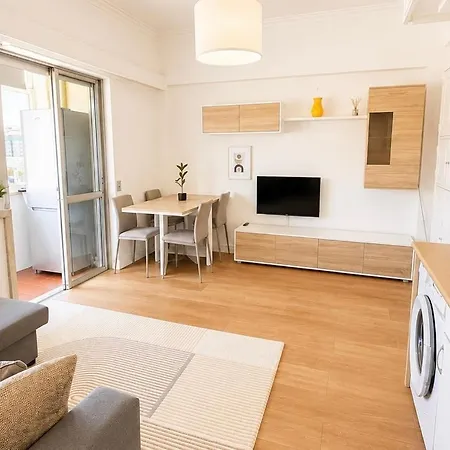 Modern Flat In Διαμέρισμα